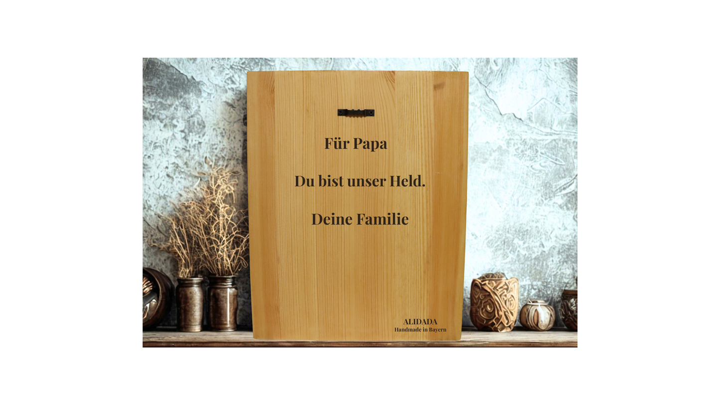 Holzbild Wolf – personalisierbar