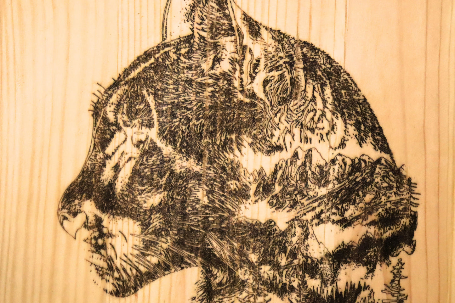 Holzbild Panther – personalisierbar